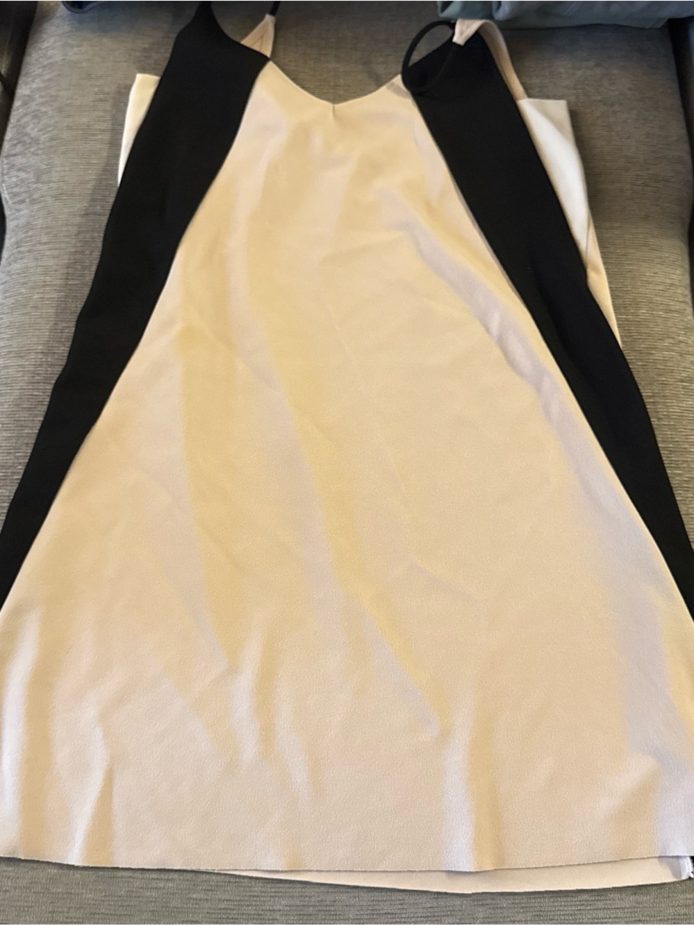 Zara Cream and Black V-Neck Colorblock Dress